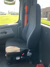 2018 Freightliner Cascadia 126