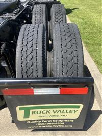 2018 International RH613