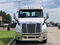 2013 Freightliner Cascadia 113