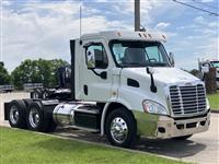 2013 Freightliner Cascadia 113
