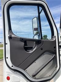 2016 Freightliner M2
