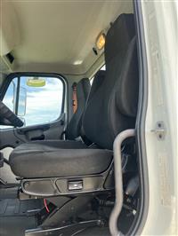 2016 Freightliner M2