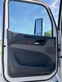 2016 Peterbilt 579