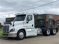 2016 Freightliner Cascadia 125