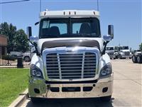 2016 Freightliner Cascadia 125