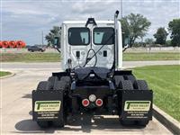 2016 Freightliner Cascadia 125