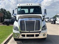 2016 Freightliner Cascadia 125