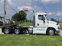 2016 Freightliner Cascadia 125