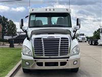 2016 Freightliner Cascadia 125
