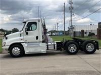 2016 Freightliner Cascadia 125