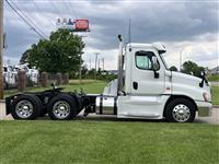 2016 Freightliner Cascadia 125
