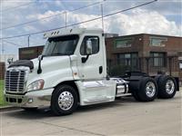 2016 Freightliner Cascadia 125