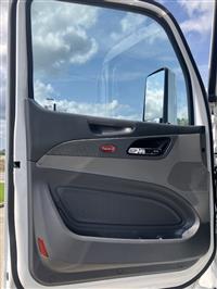 2017 Peterbilt 579