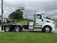 2017 Peterbilt 579