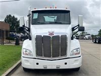 2017 Peterbilt 579