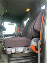 2016 Freightliner Cascadia 125