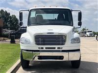 2016 Freightliner M2 106