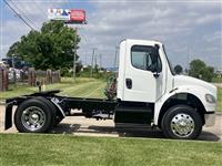 2016 Freightliner M2 106