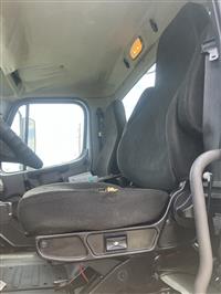 2016 Freightliner M2 106