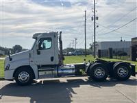 2015 Freightliner Cascadia 125
