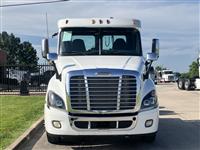 2015 Freightliner Cascadia 125
