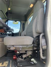 2015 Freightliner Cascadia 125