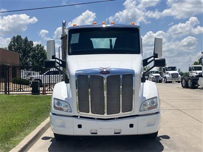 2017 Peterbilt 579