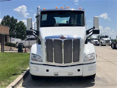 2017 Peterbilt 579