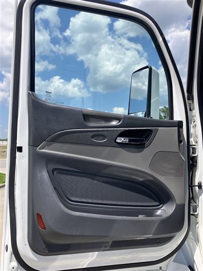 2017 Peterbilt 579