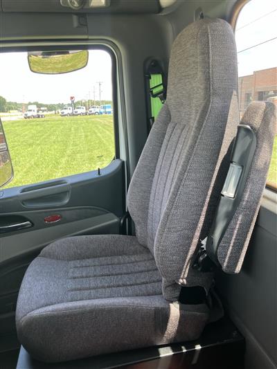 2017 Peterbilt 579