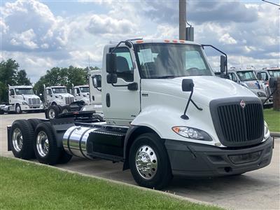 2018 International RH613