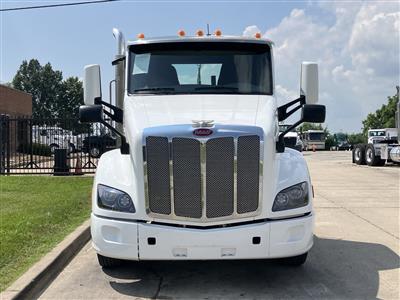 2017 Peterbilt 579