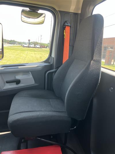 2019 Freightliner Cascadia 126