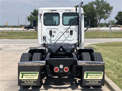 2017 Freightliner Cascadia 125