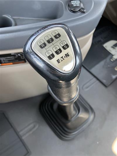 2017 Freightliner Cascadia 125