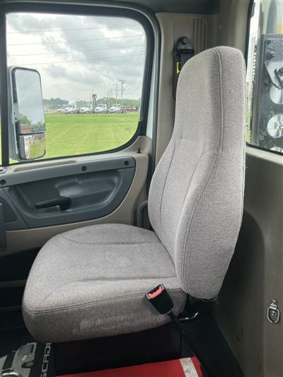2018 Freightliner Cascadia 125