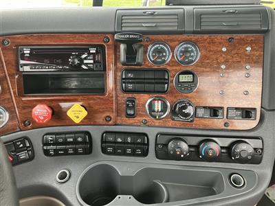 2018 Freightliner Cascadia 125