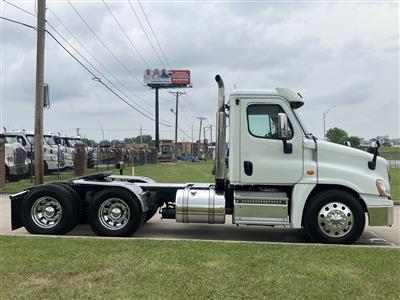 2018 Freightliner Cascadia 125