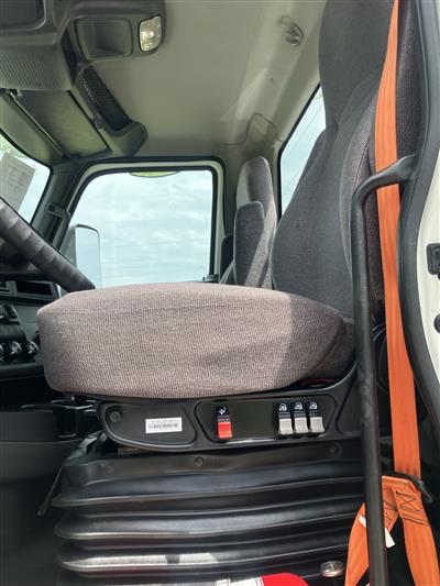 2018 International LT625