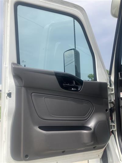 2018 International LT625