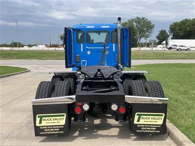2017 Peterbilt 579