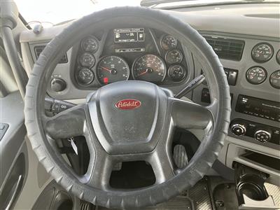 2016 Peterbilt 579
