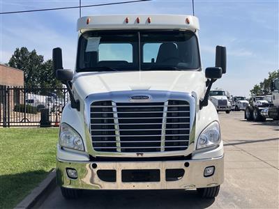 2019 Freightliner Cascadia 113