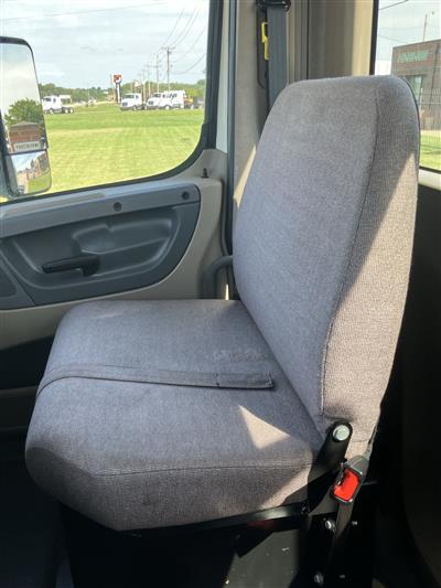 2019 Freightliner Cascadia 113