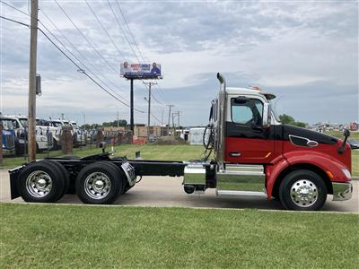 2017 Peterbilt 579