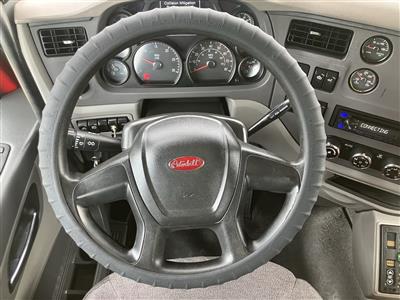 2017 Peterbilt 579