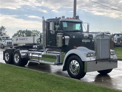 2014 Kenworth W900L