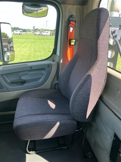 2016 Freightliner Cascadia 125