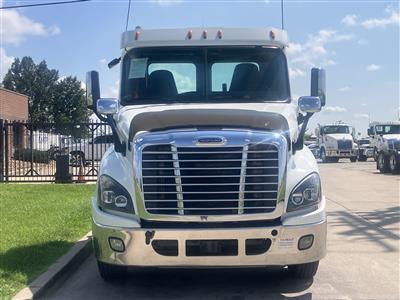 2016 Freightliner Cascadia 125