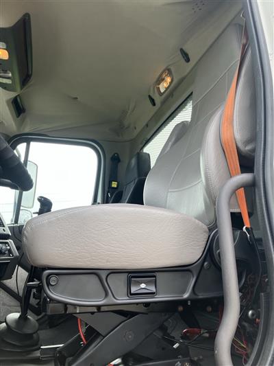 2020 Freightliner 114SD